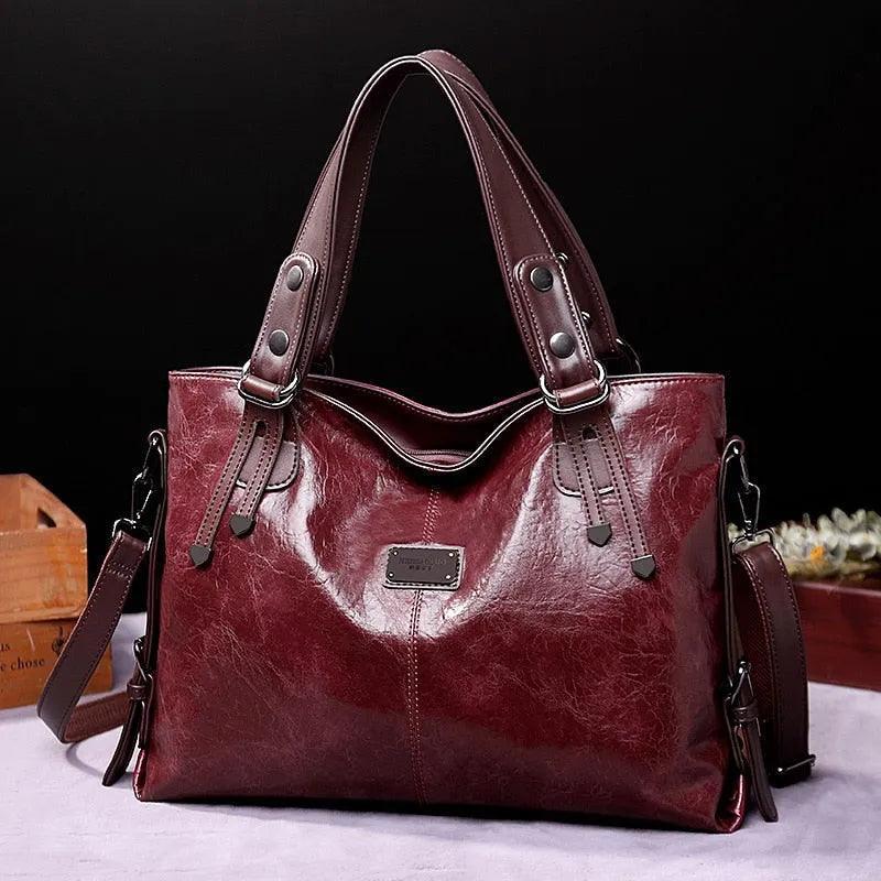 Bolsa Feminina em Couro Legítimo - Olivia