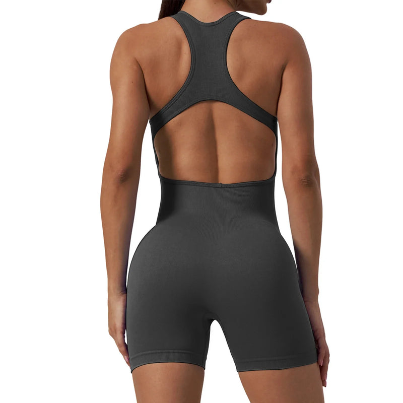 Macaquinho Modelador Curto Esportivo Sem Costura Shape Slim Detalhe nas Costas